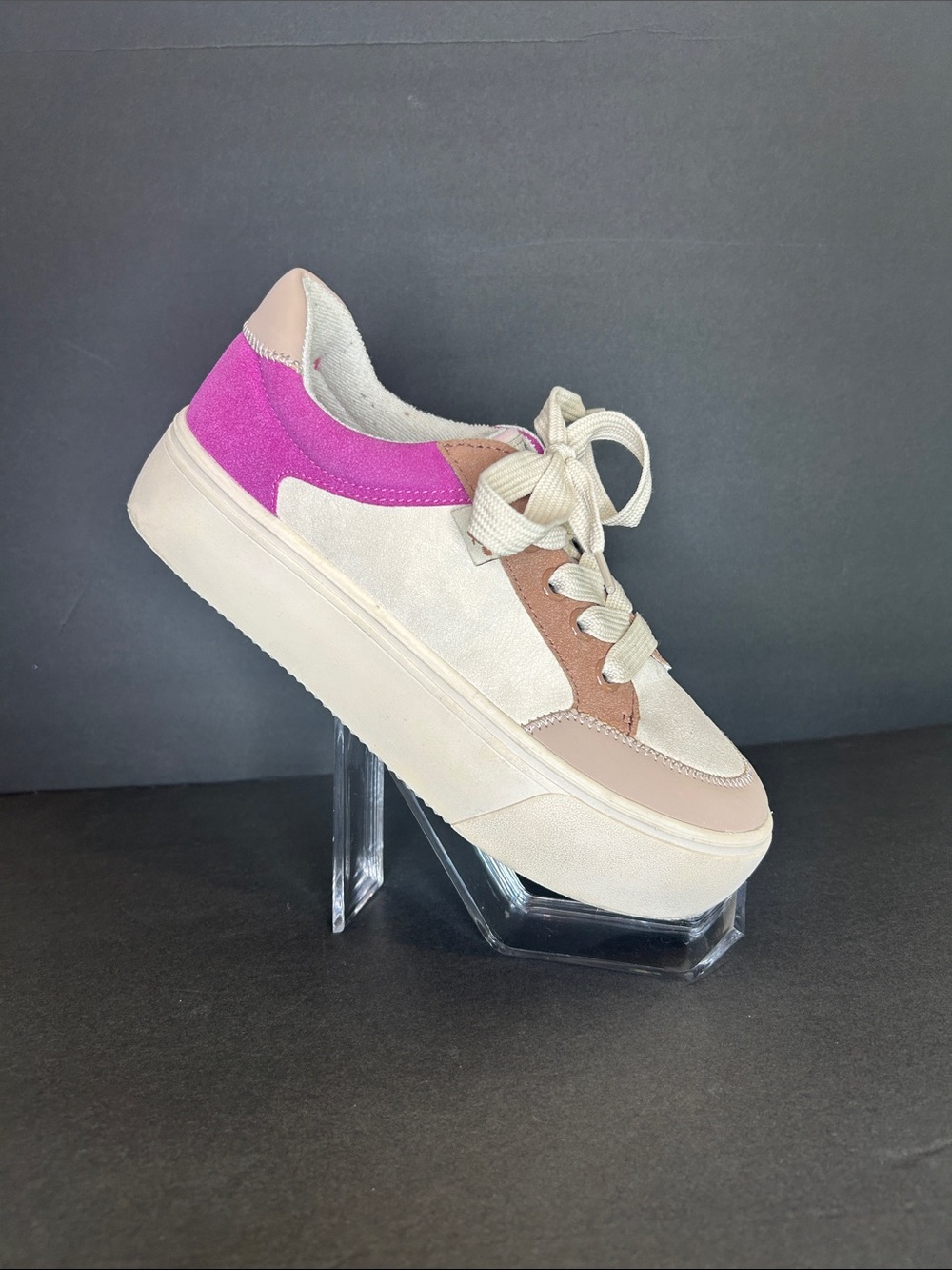 Rocket Dog Cream and Pink Platform Lace-Up Sneakers